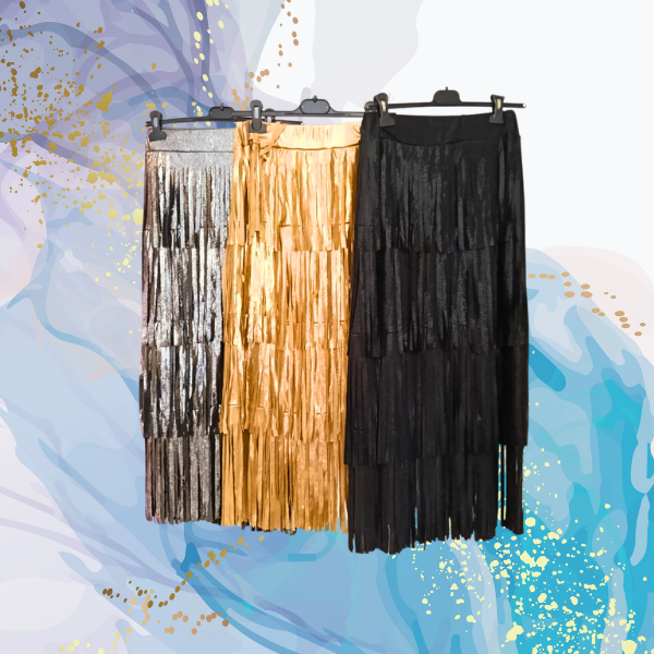 Falda metalizada flecos