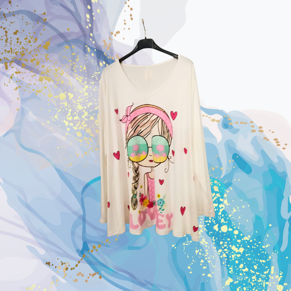 Camiseta curvy Cute Love evasé